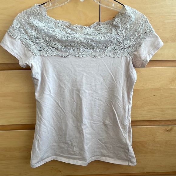H&M cream lace blouse - Picture 2 of 5